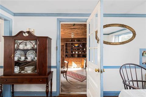 29 Squantum Dr, Warwick, RI 02888 photo 12