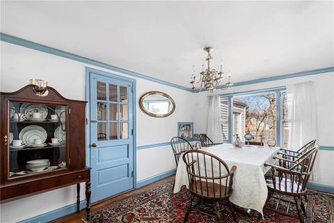 29 Squantum Dr, Warwick, RI 02888 photo 9