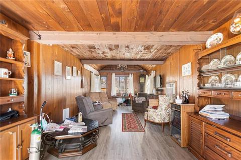 29 Squantum Dr, Warwick, RI 02888 photo 13