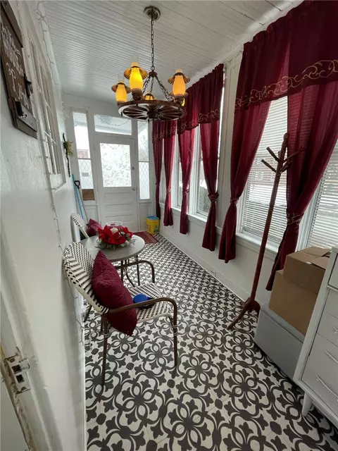 53 Hamlet Ave, Woonsocket, RI 02895 photo 28