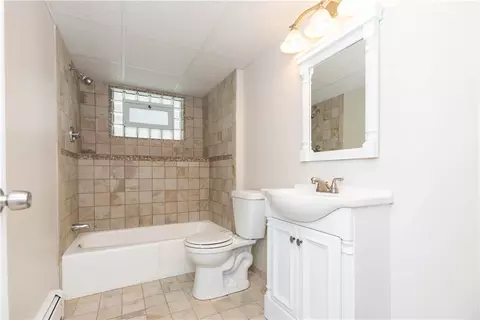 138 Walnut Hill Rd, Woonsocket, RI 02895 photo 17