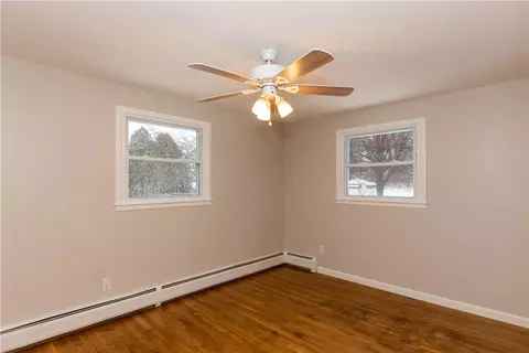 138 Walnut Hill Rd, Woonsocket, RI 02895 photo 14