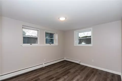 138 Walnut Hill Rd, Woonsocket, RI 02895 photo 18