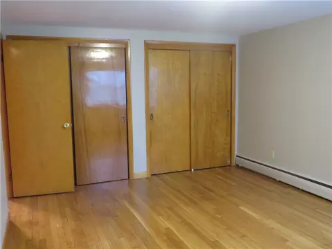 25 Talcott St, Woonsocket, RI 02895 photo 9