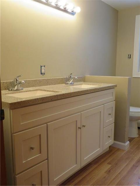 25 Talcott St, Woonsocket, RI 02895 photo 13