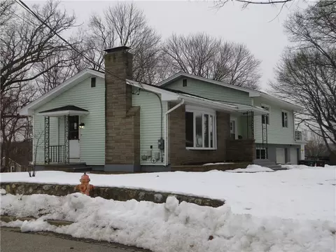 25 Talcott St, Woonsocket, RI 02895 photo 16
