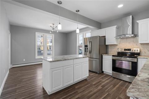 33 Vose St, Woonsocket, RI 02895 photo 9