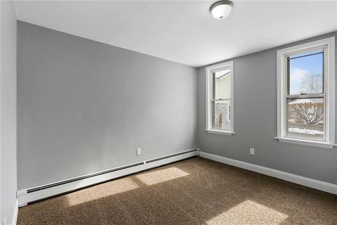 33 Vose St, Woonsocket, RI 02895 photo 22