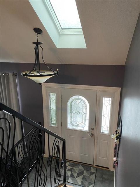 22 Valley View Dr, Cranston, RI 02920 photo 5