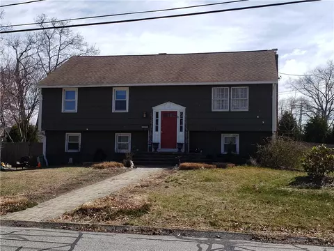 26 Monk Rd, Warwick, RI 02889 photo 1