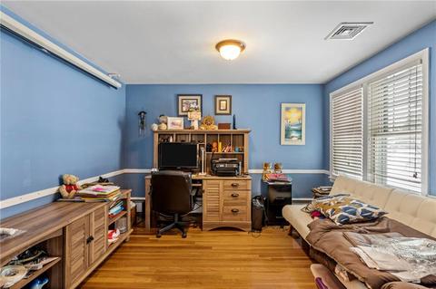 76 Commodore Ave, Warwick, RI 02888 photo 14