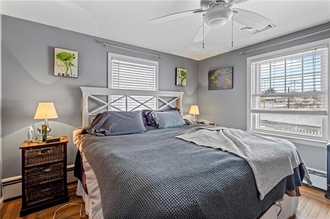 76 Commodore Ave, Warwick, RI 02888 photo 17