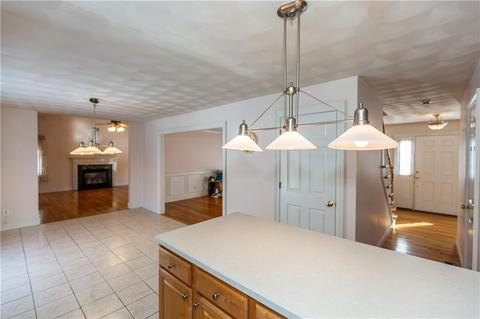 2 Capron Rd, Smithfield, RI 02917 photo 14