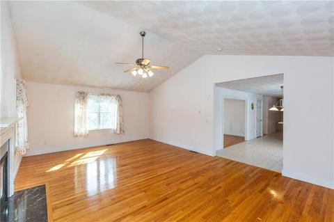 2 Capron Rd, Smithfield, RI 02917 photo 21