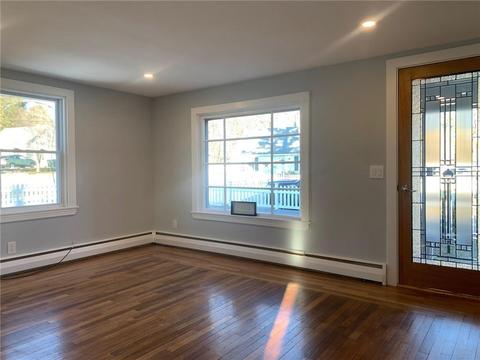 63 Marshall Cir, Coventry, RI 02816 photo 4