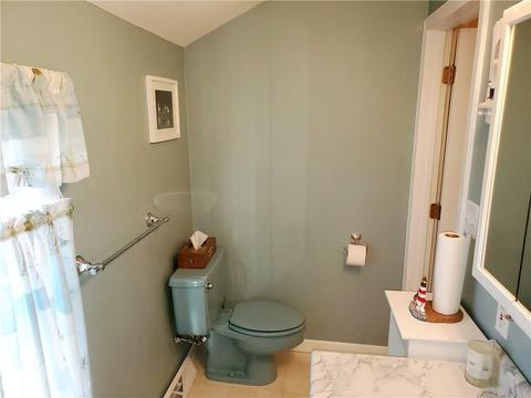 135 Knight St, Woonsocket, RI 02895 photo 26