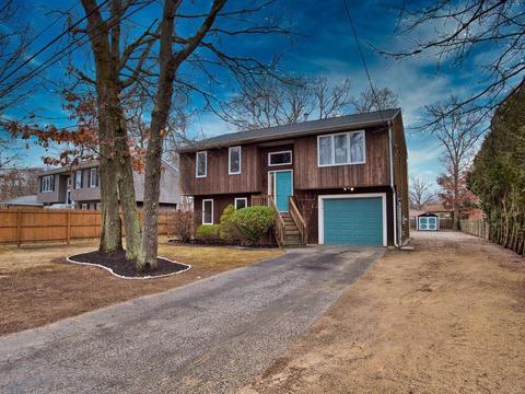 138 Spring Grove Ave, Warwick, RI 02889 photo 3
