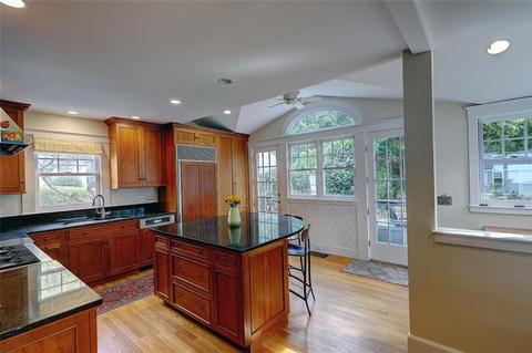 60 Bluff Rd, Barrington, RI 02806 photo 17