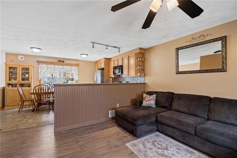 17 Moss Ln, Coventry, RI 02816 photo 9