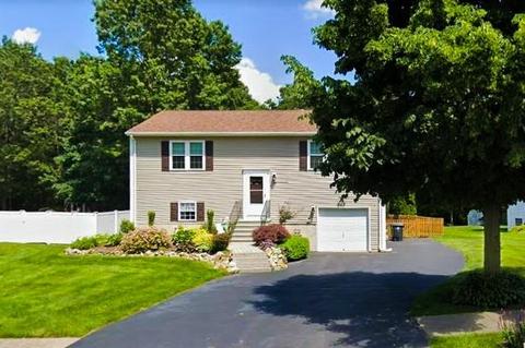 17 Moss Ln, Coventry, RI 02816 photo 1