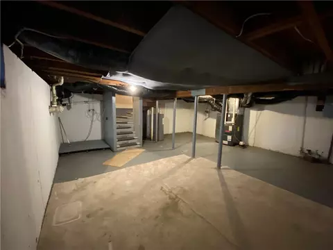 1110 Main Ave, Warwick, RI 02886 photo 20