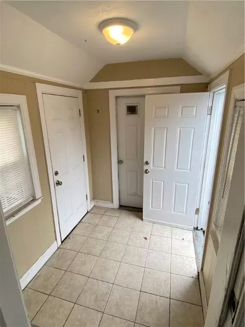 1110 Main Ave, Warwick, RI 02886 photo 19