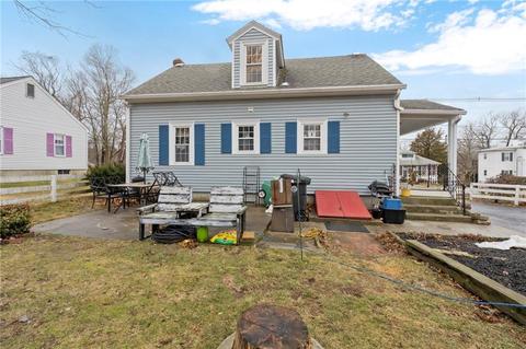 60 Pilgrim Ave, Coventry, RI 02816 photo 2