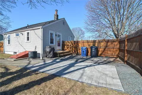 24 Largo Rd, Warwick, RI 02886 photo 27