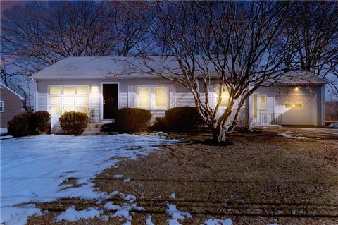 316 Lydia Ave, Woonsocket, RI 02895 photo 1