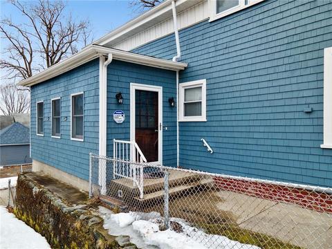 205 2nd Ave, Woonsocket, RI 02895 photo 43