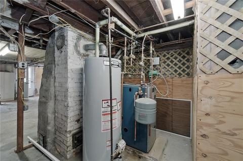 205 2nd Ave, Woonsocket, RI 02895 photo 35
