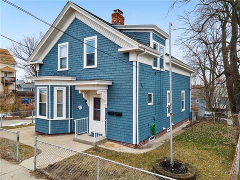 205 2nd Ave, Woonsocket, RI 02895 photo 1