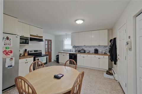 205 2nd Ave, Woonsocket, RI 02895 photo 23
