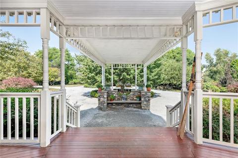 1076 E Shore Rd, Jamestown, RI 02835 photo 9