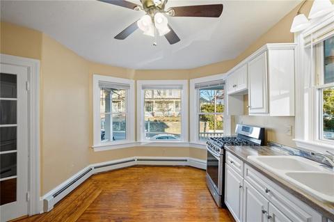 665 Park Ave, Woonsocket, RI 02895 photo 3