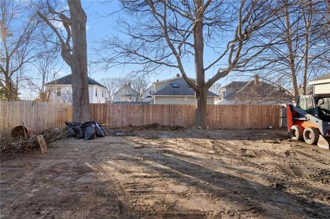 665 Park Ave, Woonsocket, RI 02895 photo 36