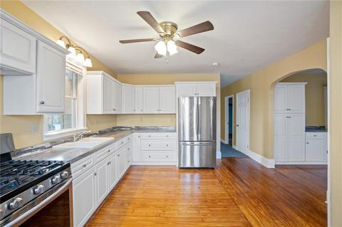 665 Park Ave, Woonsocket, RI 02895 photo 4