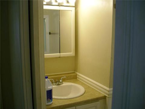 24 Delaware Ave, Warwick, RI 02888 photo 10