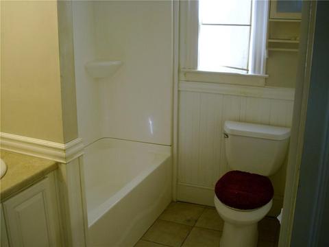 24 Delaware Ave, Warwick, RI 02888 photo 9