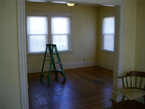 24 Delaware Ave, Warwick, RI 02888 photo 13