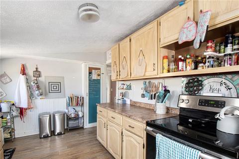 91 Abbott Ave, Warwick, RI 02886 photo 3