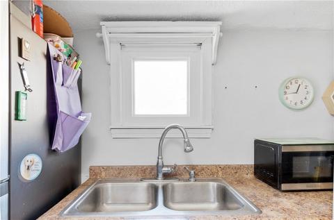 91 Abbott Ave, Warwick, RI 02886 photo 8