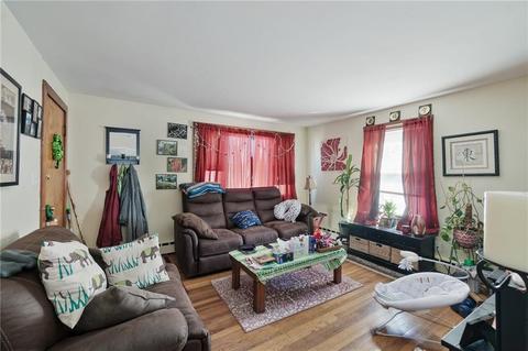 1191 Logee St, Woonsocket, RI 02895 photo 5