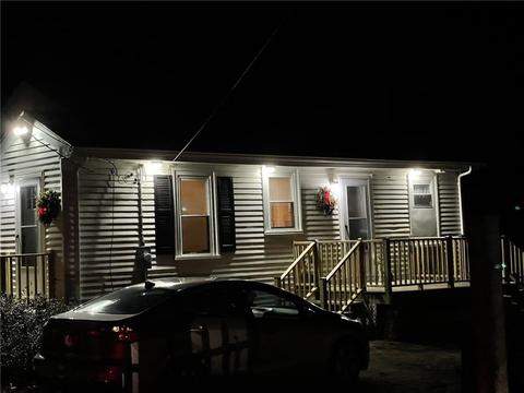 22 Bennett St, Warwick, RI 02889 photo 9