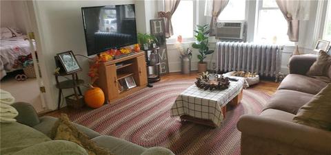 582 S Main St, Woonsocket, RI 02895 photo 8