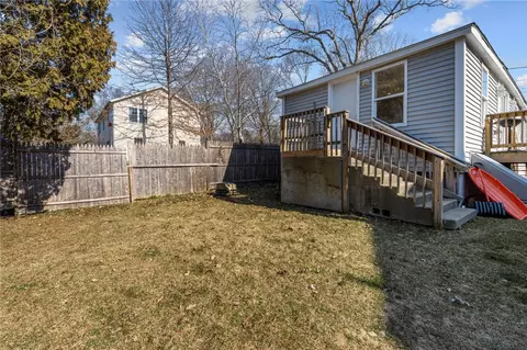 15 Warren Ave, Warwick, RI 02889 photo 19