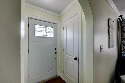 21 Arkwright Rd, Webster, MA 01570 photo 3