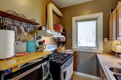 141 Farm St, Woonsocket, RI 02895 photo 17