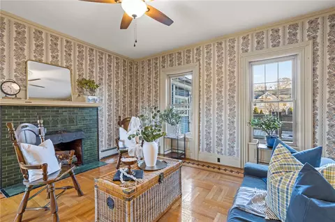 522 Main St, Woonsocket, RI 02895 photo 6