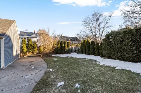 522 Main St, Woonsocket, RI 02895 photo 31
